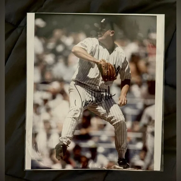 David Wells Autographed Photo 8x10 New York Yankees - Picture 1 of 2